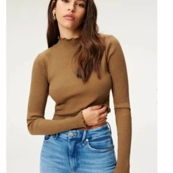NWT: Good American Mock Neck Long Sleeve Ribbed Sepia Crop Top Size 1 (Small) - Picture 1 of 7